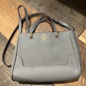 1:1 Tory Burch